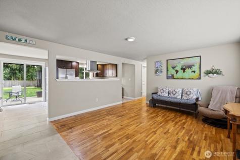 6726 Henderson Boulevard SE Tumwater WA 98501