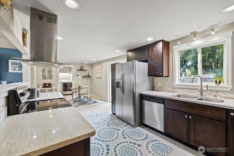 6726 Henderson Boulevard SE Tumwater WA 98501