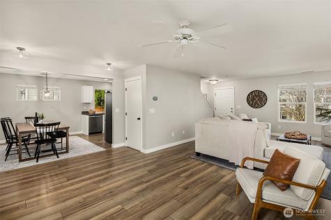 36907 SE Braeburn Street Snoqualmie WA 98065