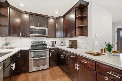 11106 SE 225th Court Kent WA 98031