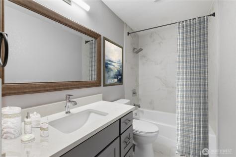 11106 SE 225th Court Kent WA 98031