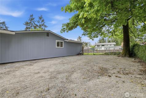 11106 SE 225th Court Kent WA 98031