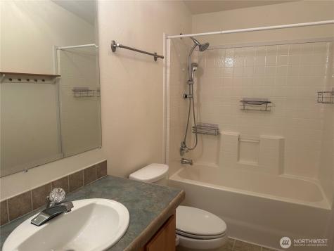 5400 Meeker Kalama WA 98625