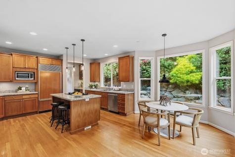 6323 NE 130th Place Kirkland WA 98034