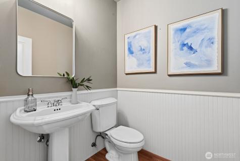 6323 NE 130th Place Kirkland WA 98034