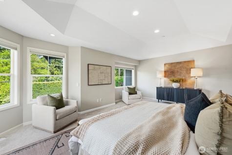 6323 NE 130th Place Kirkland WA 98034