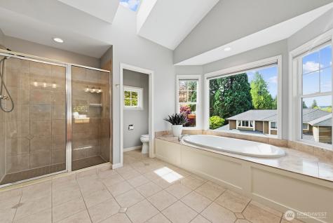 6323 NE 130th Place Kirkland WA 98034