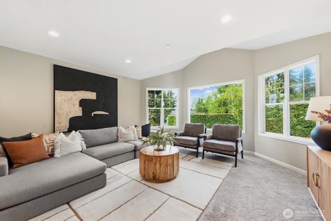 6323 NE 130th Place Kirkland WA 98034