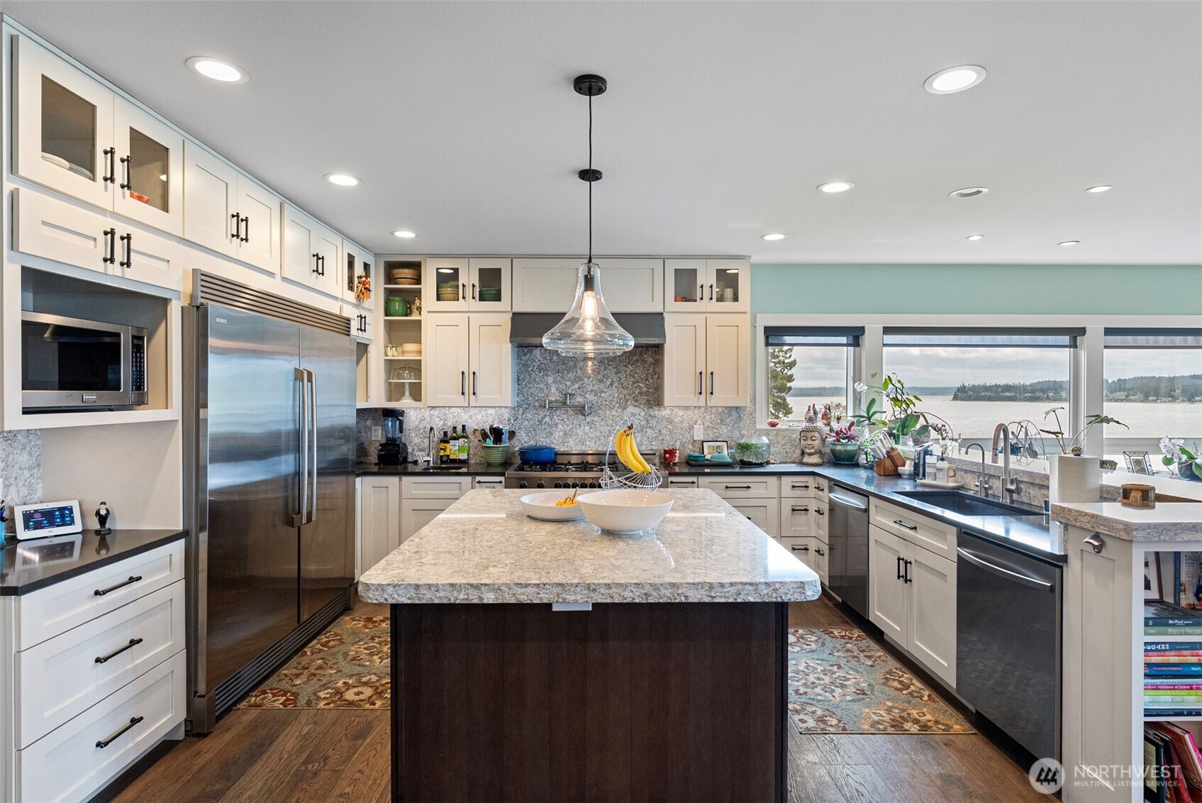 31 Pt. Fosdick Dr. NW Gig Harbor WA 98335