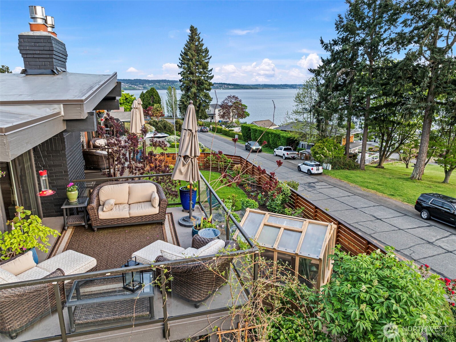 31 Pt. Fosdick Dr. NW Gig Harbor WA 98335