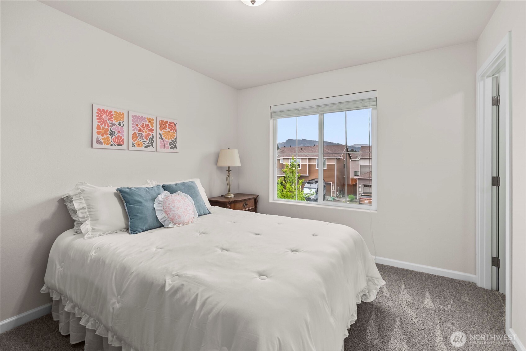 340 Grennan Lane N Enumclaw WA 98022