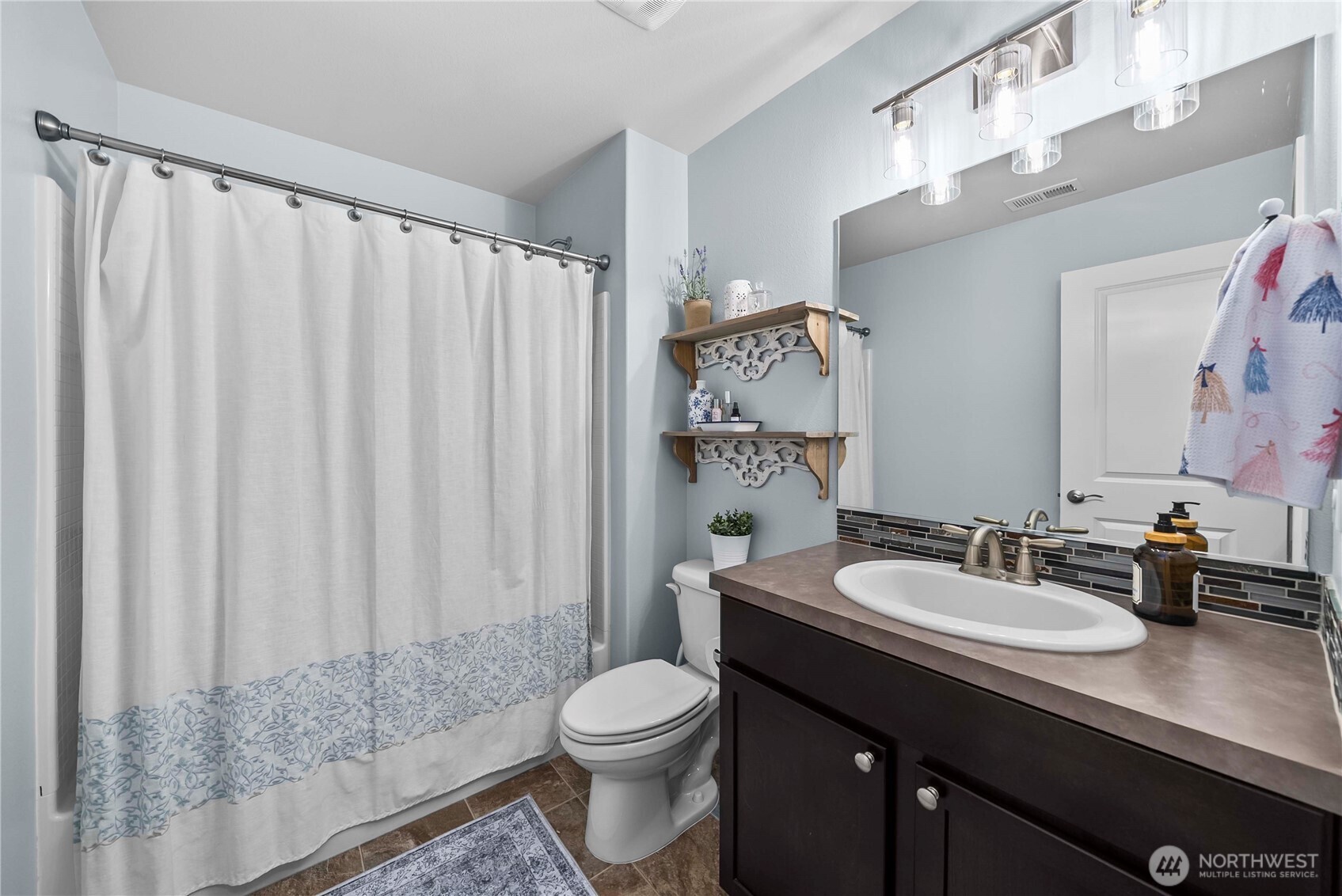 340 Grennan Lane N Enumclaw WA 98022