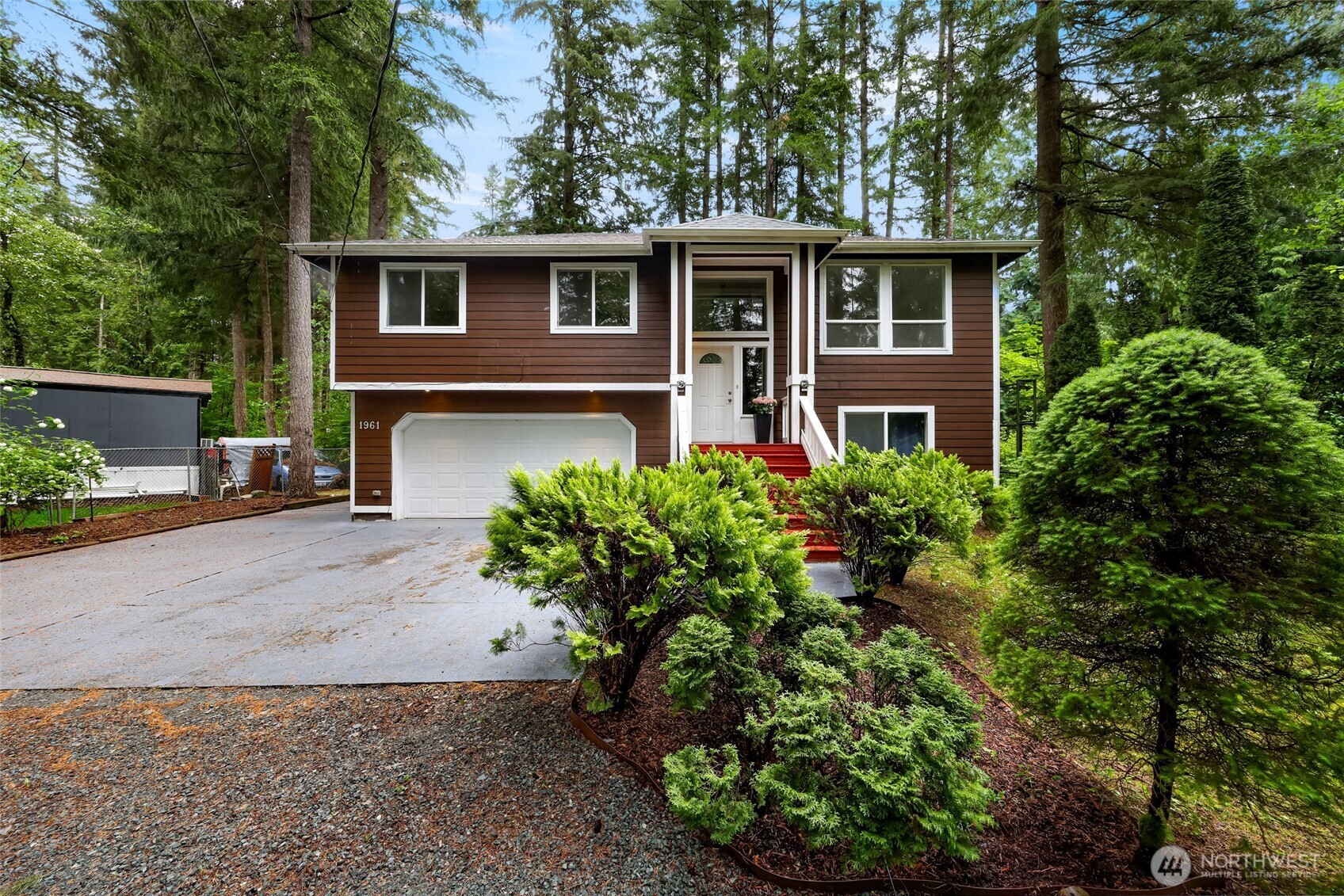 1961 Clear Valley Drive Maple Falls WA 98266