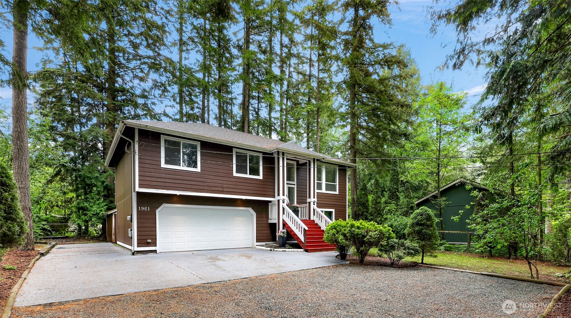 1961 Clear Valley Drive Maple Falls WA 98266
