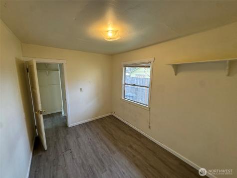 10908 Valley Avenue E Puyallup WA 98372