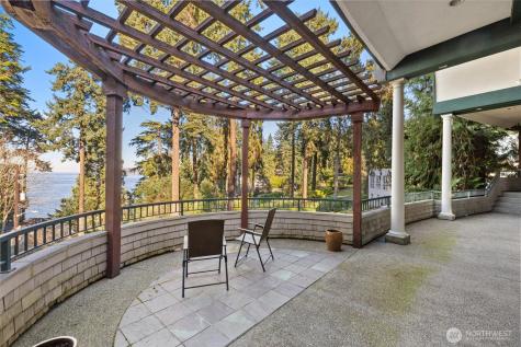 16340 Maplewild Avenue SW Burien WA 98166