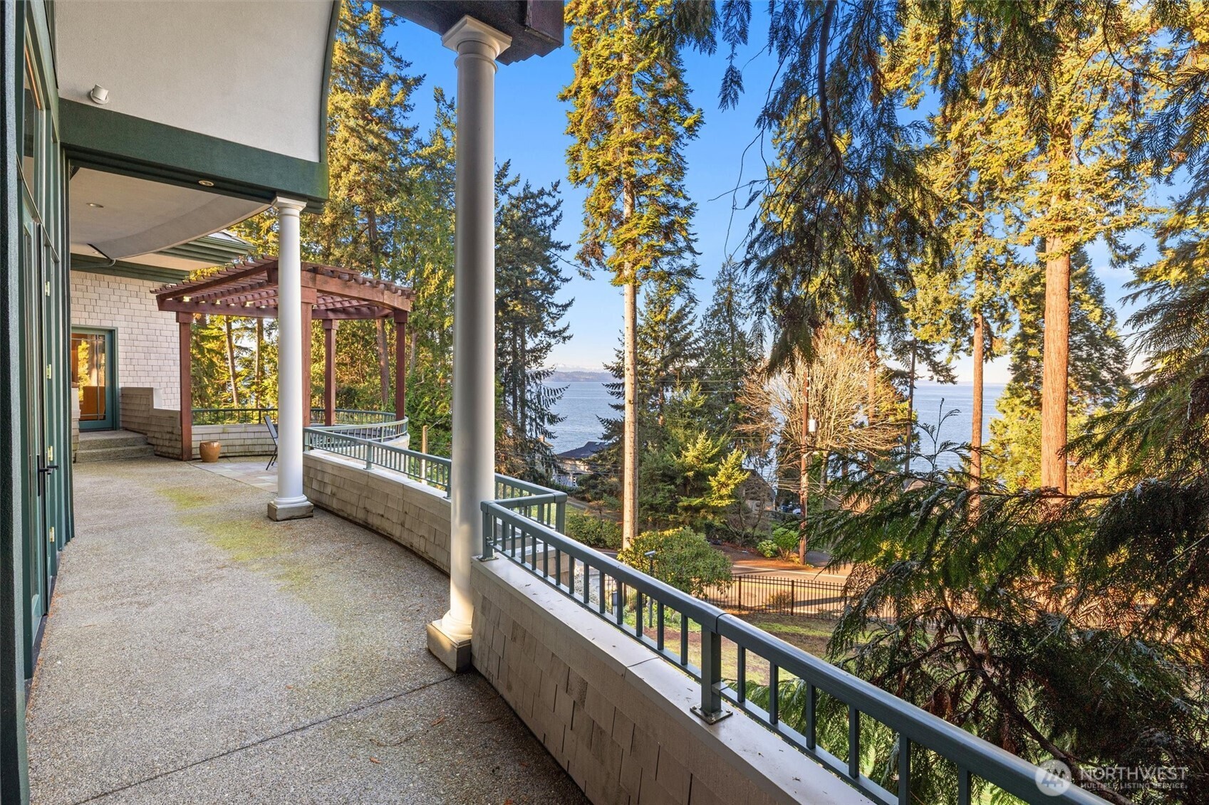 16340 Maplewild Avenue SW Burien WA 98166