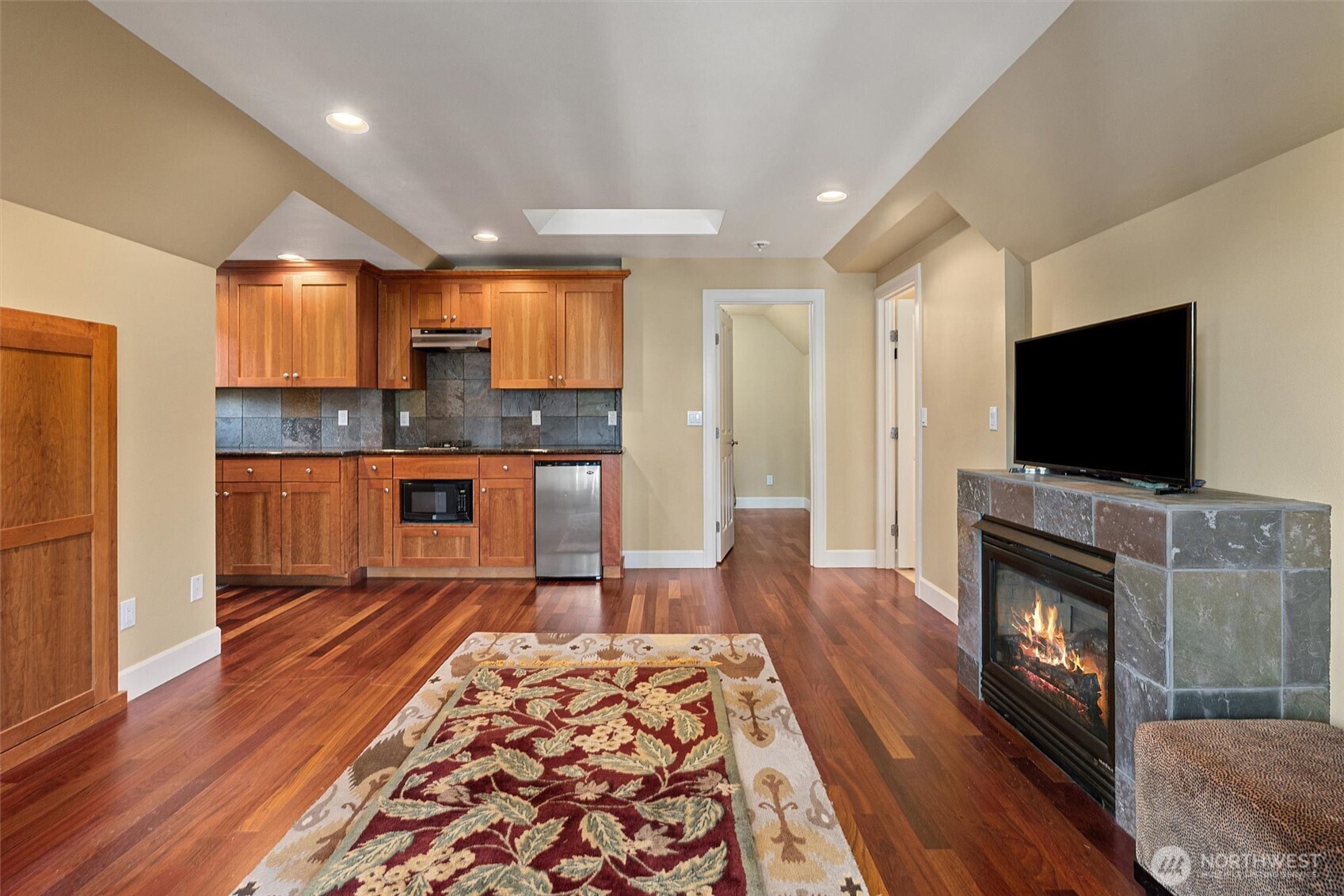 16340 Maplewild Avenue SW Burien WA 98166