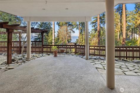 16340 Maplewild Avenue SW Burien WA 98166