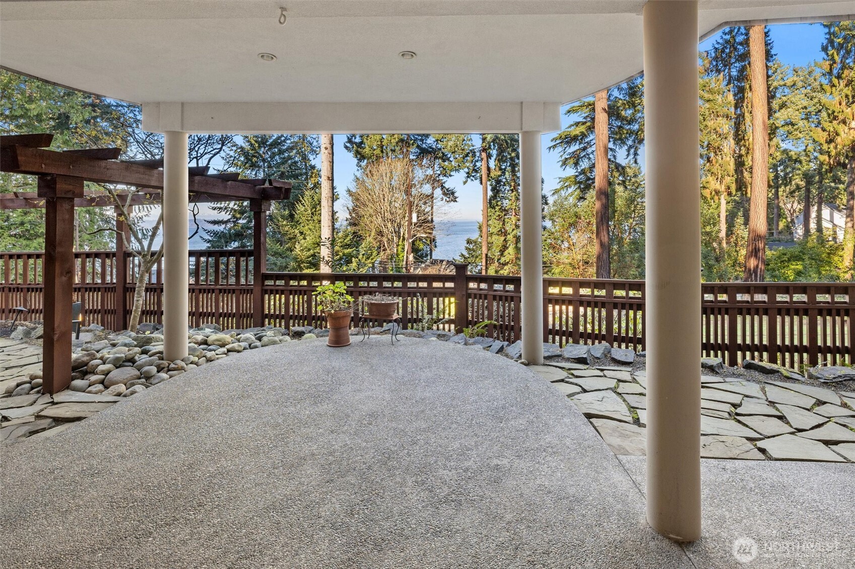 16340 Maplewild Avenue SW Burien WA 98166
