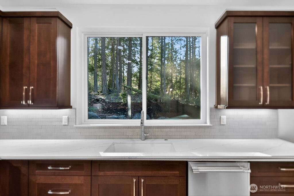 502 Lake Of The Hills Loop Sequim WA 98382