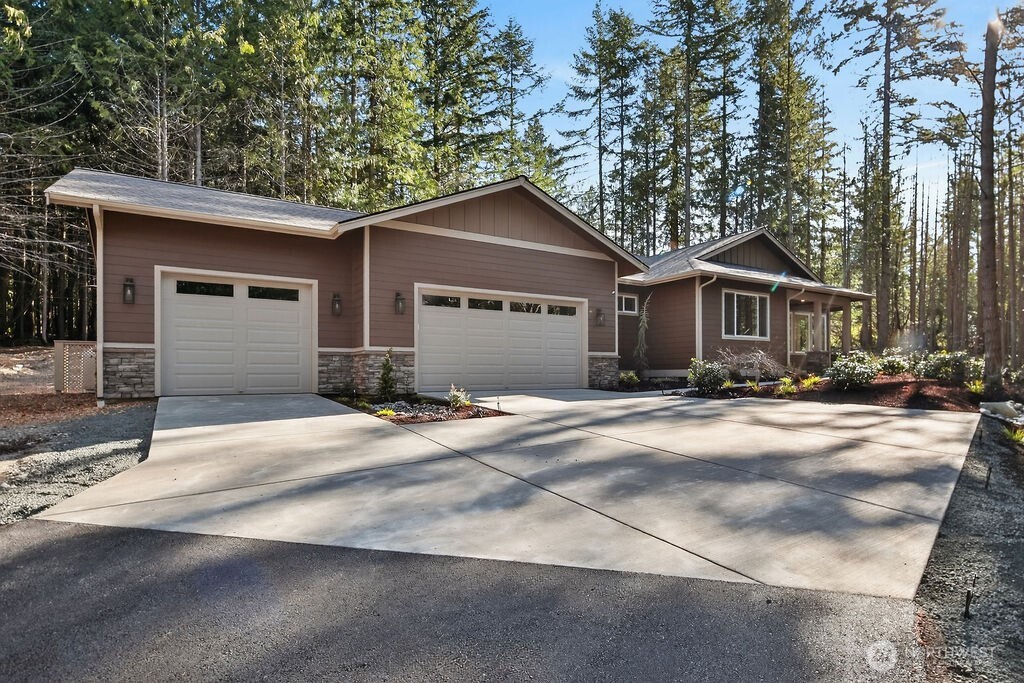502 Lake Of The Hills Loop Sequim WA 98382