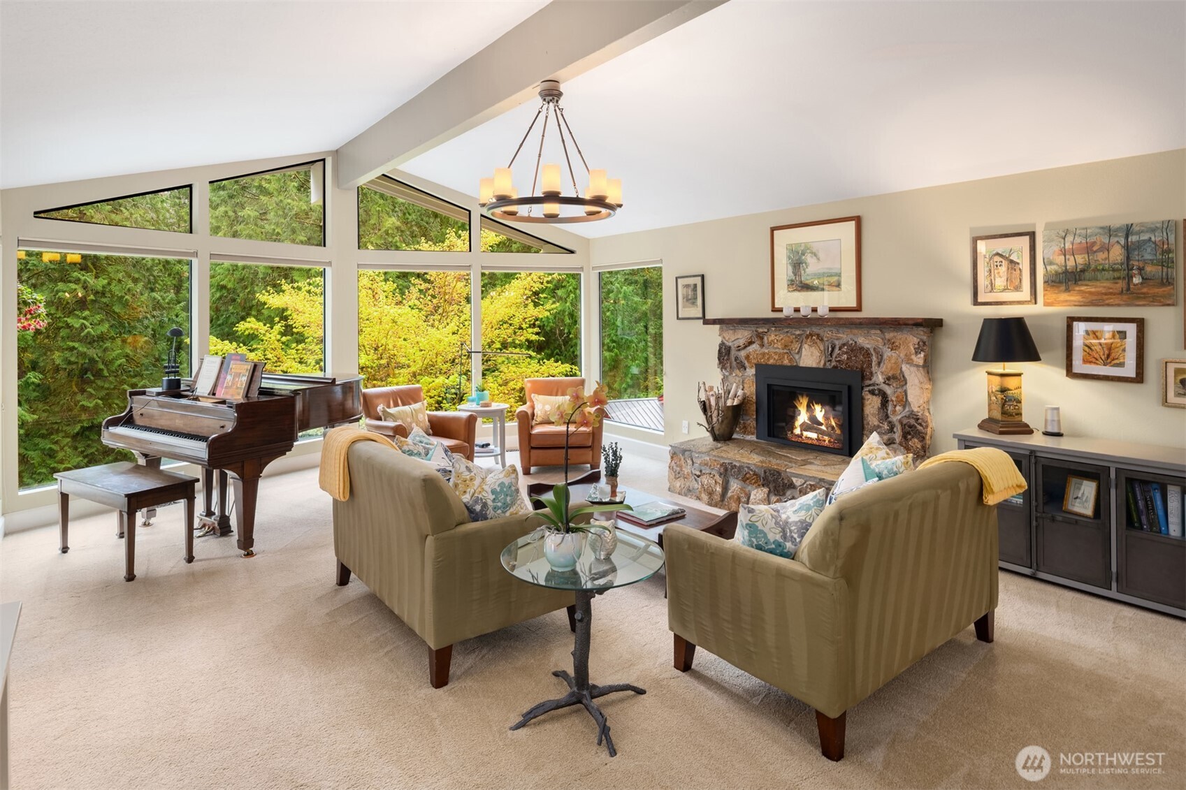 14616 216th Avenue NE Woodinville WA 98077