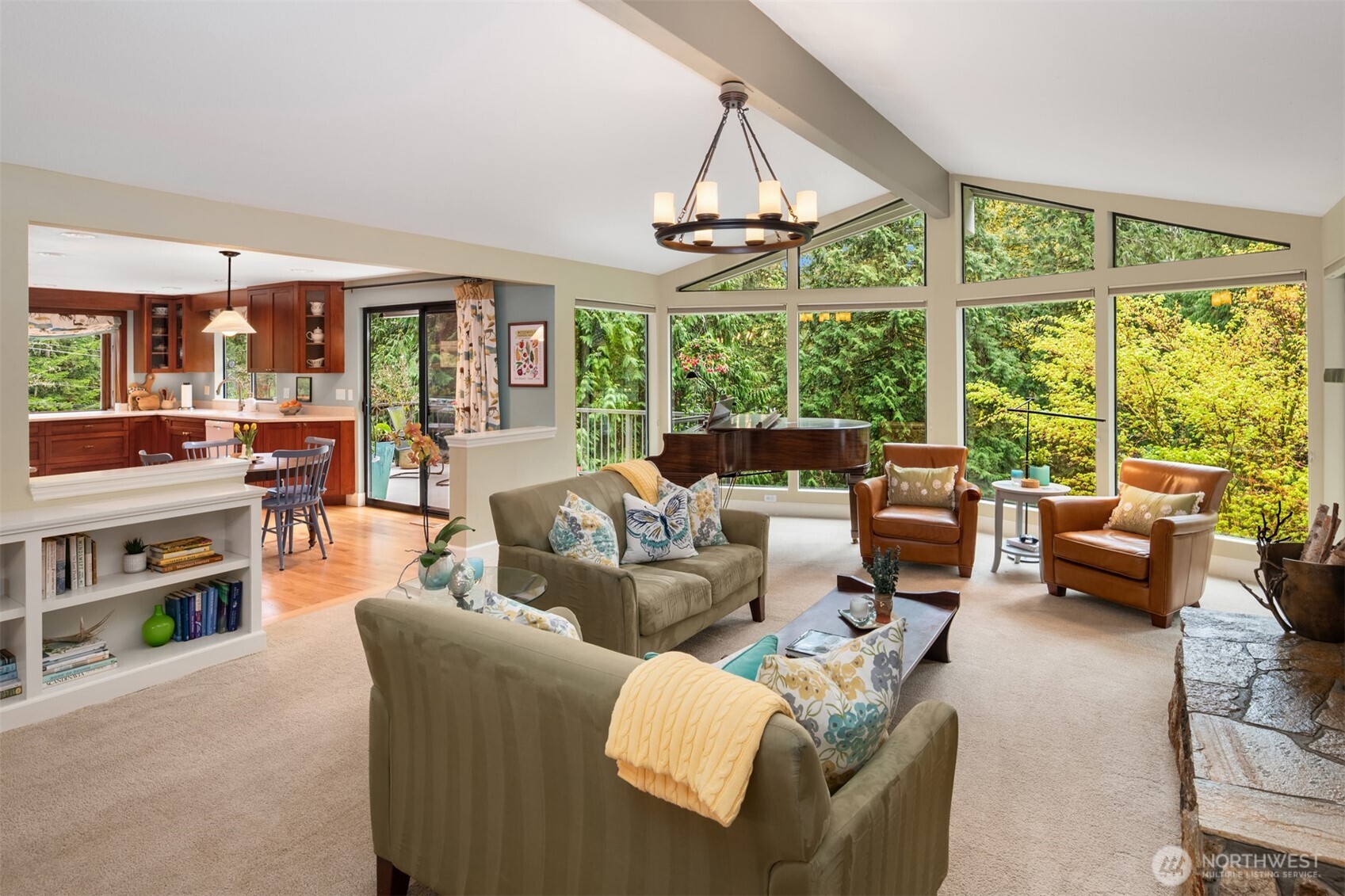14616 216th Avenue NE Woodinville WA 98077