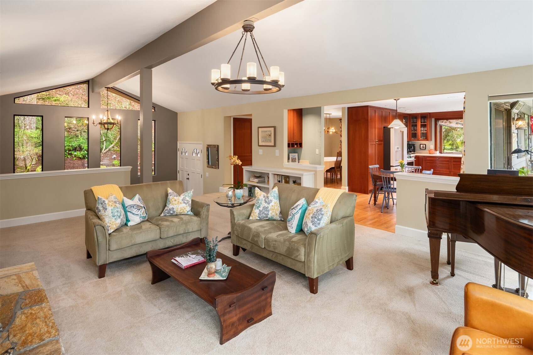 14616 216th Avenue NE Woodinville WA 98077