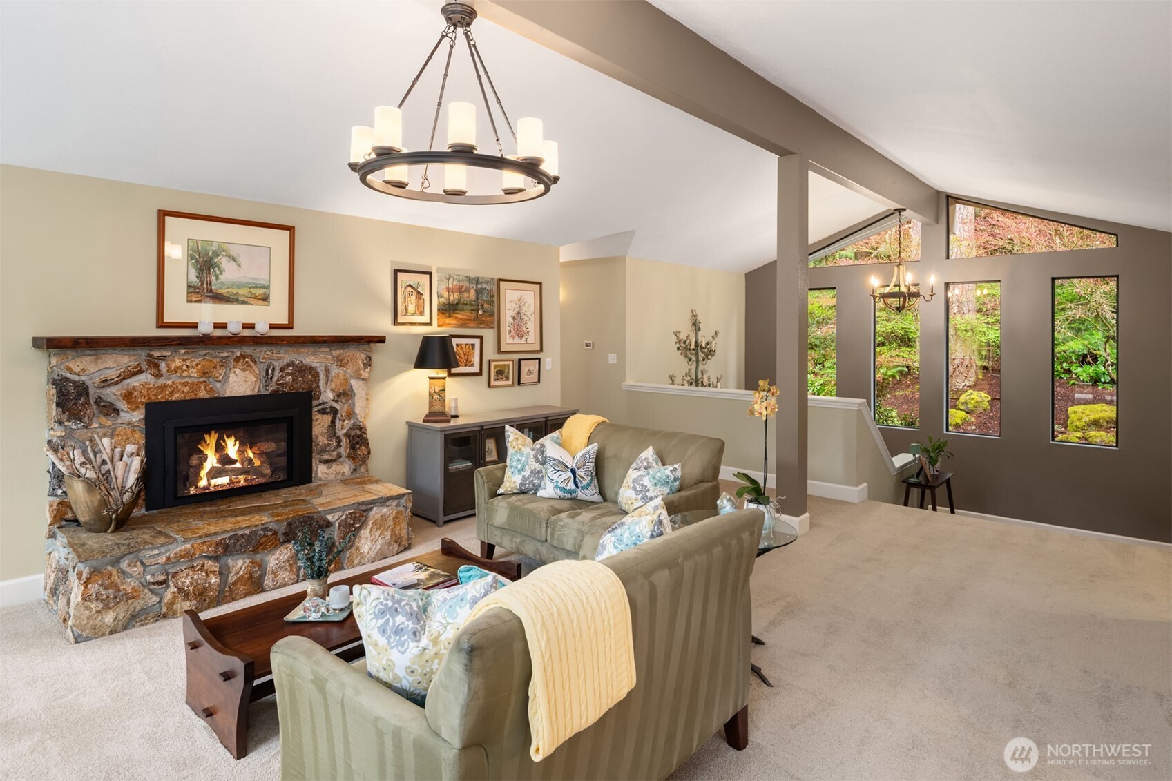 14616 216th Avenue NE Woodinville WA 98077