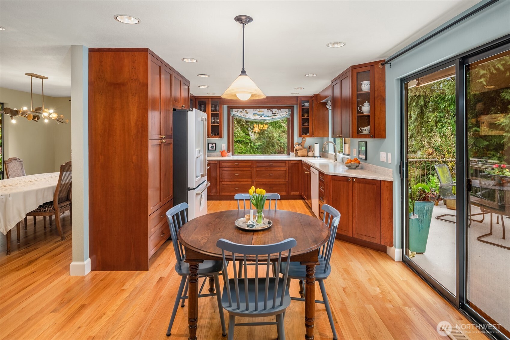 14616 216th Avenue NE Woodinville WA 98077