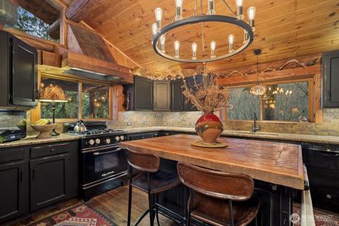 18904 233rd Avenue NE Woodinville WA 98077