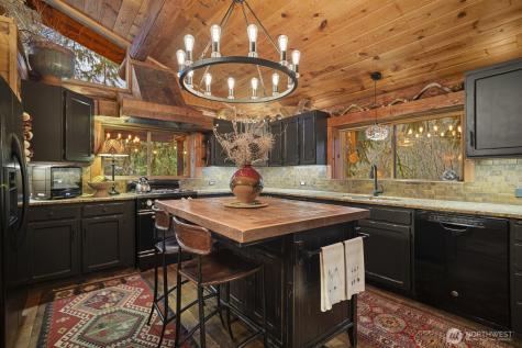 18904 233rd Avenue NE Woodinville WA 98077