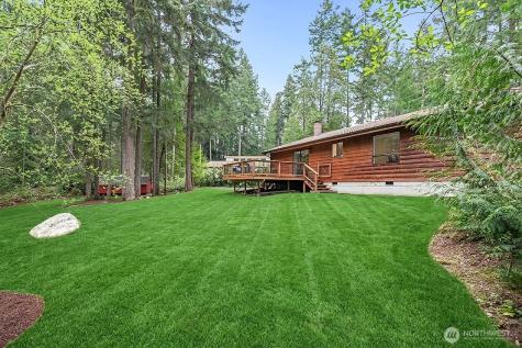 1989 NW Lucky Lane Silverdale WA 98383