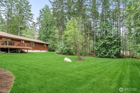 1989 NW Lucky Lane Silverdale WA 98383