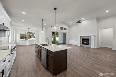 8717 33rd Street E Edgewood WA 98371