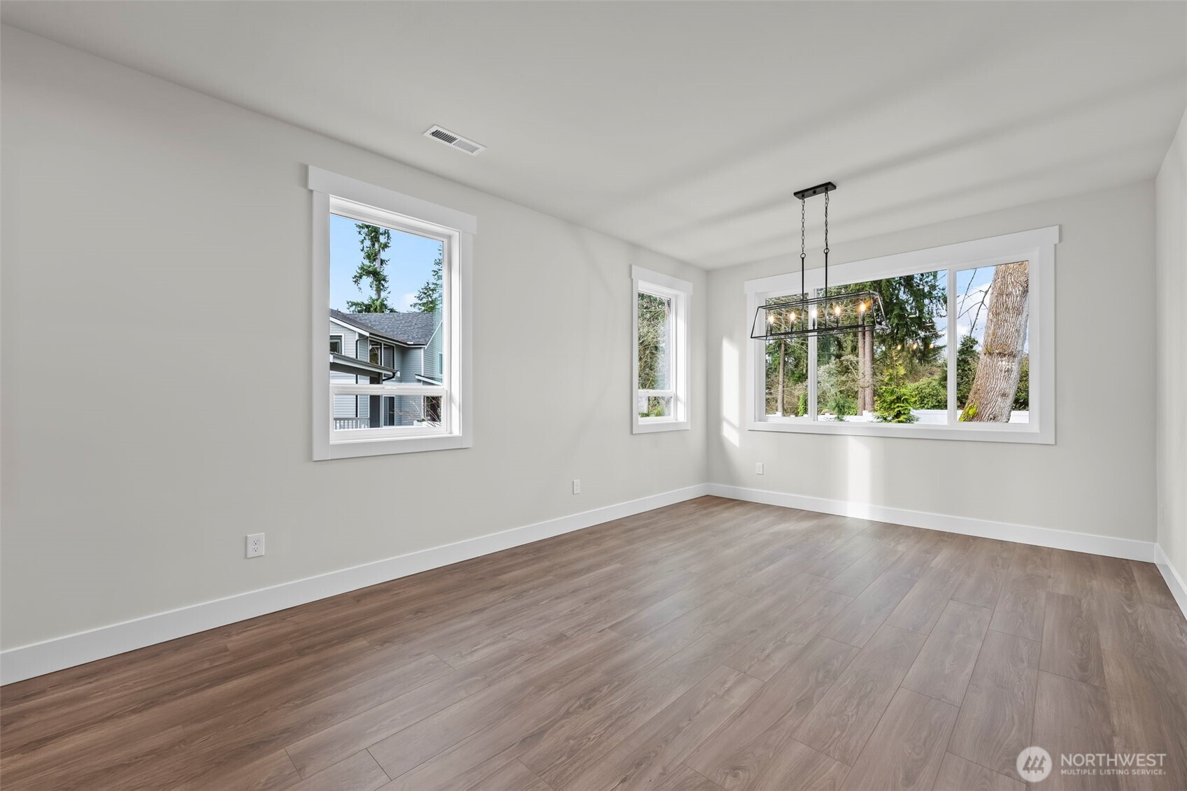 8717 33rd Street E Edgewood WA 98371