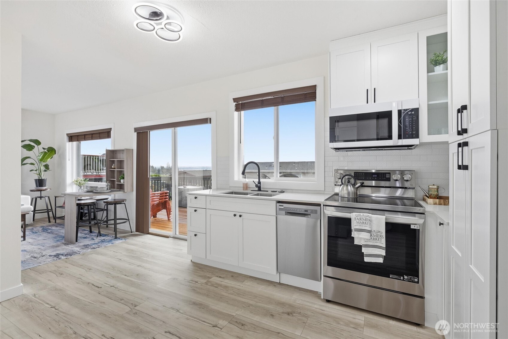 5515 Hillvue Road Blaine WA 98230