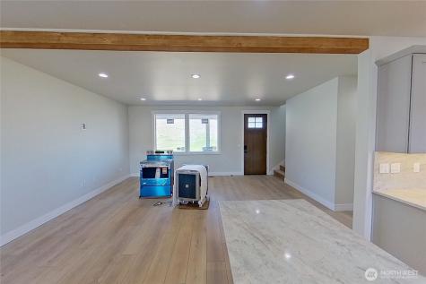 233 Saunders Avenue Rock Island WA 98850