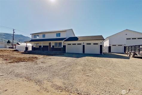 233 Saunders Avenue Rock Island WA 98850