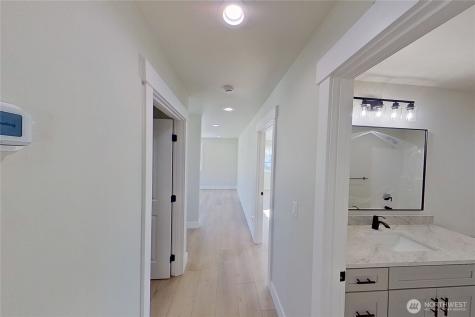 233 Saunders Avenue Rock Island WA 98850