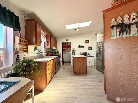 1024 Old Highway 97 Brewster WA 98812
