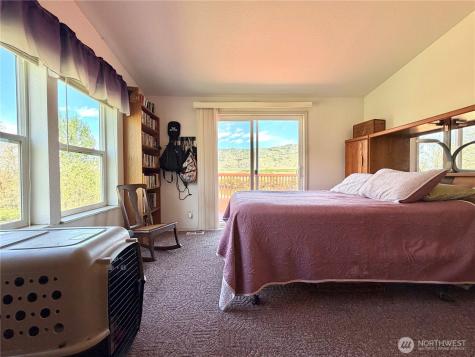 1024 Old Highway 97 Brewster WA 98812