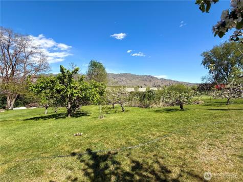 1024 Old Highway 97 Brewster WA 98812