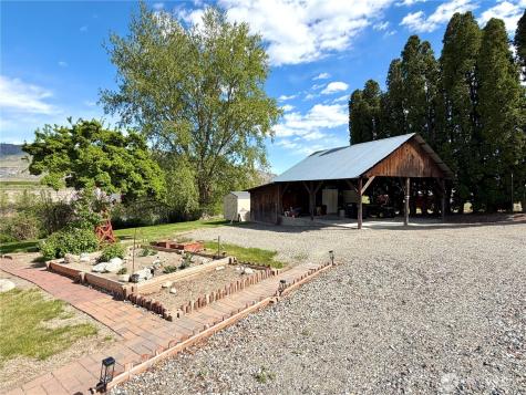 1024 Old Highway 97 Brewster WA 98812