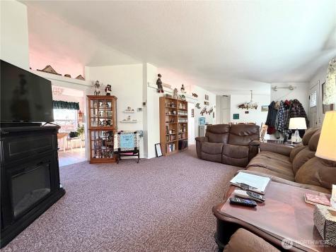 1024 Old Highway 97 Brewster WA 98812