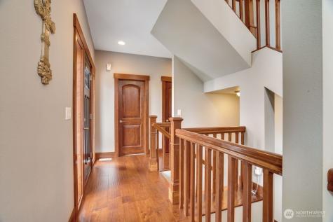 1401 32nd Street Pl SE Puyallup WA 98372