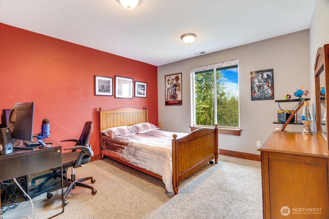 1401 32nd Street Pl SE Puyallup WA 98372