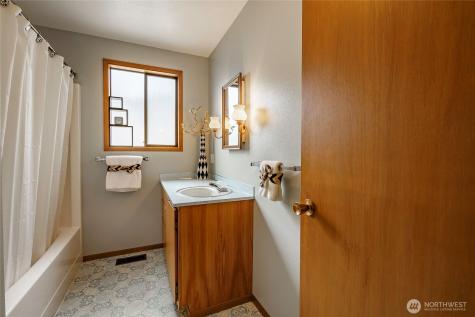 1202 Telegraph Road Bellingham WA 98226