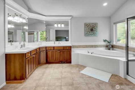 7709 Greenridge Court SE Snoqualmie WA 98065